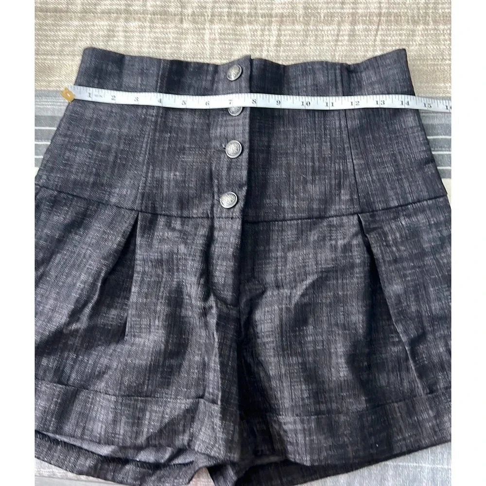 HAVE,High-Waisted,Button-Front Shorts, Excellent Condition, Size large
